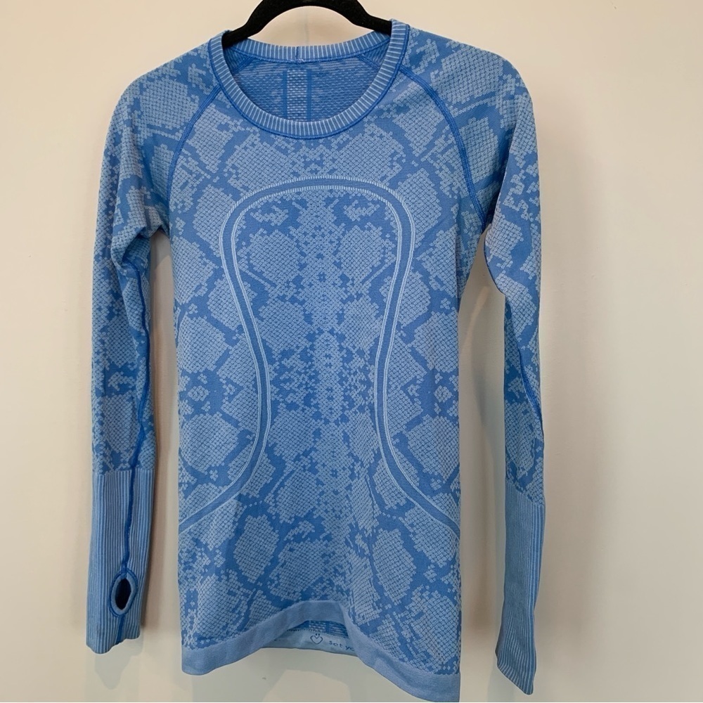 Lululemon Run Swiftly Blue Patterned Long Sleeve … - image 1